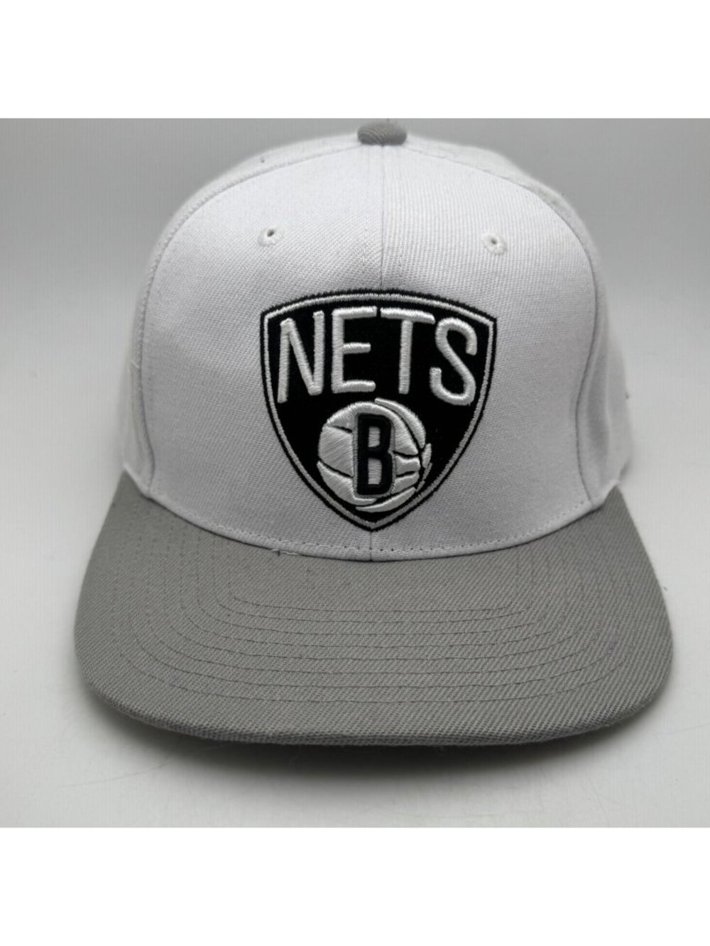 Brooklyn Nets NBA Snapback Hat Cap Mitchell & Ness Adjustable White Gray